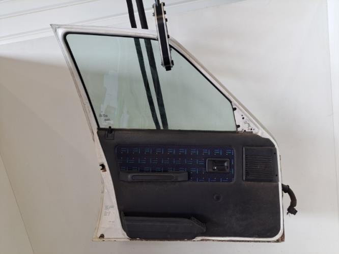 Image Porte avant gauche - PEUGEOT 205