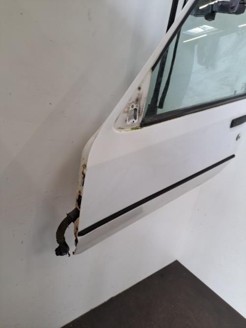 Image Porte avant gauche - PEUGEOT 205