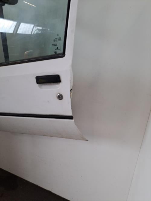 Image Porte avant gauche - PEUGEOT 205