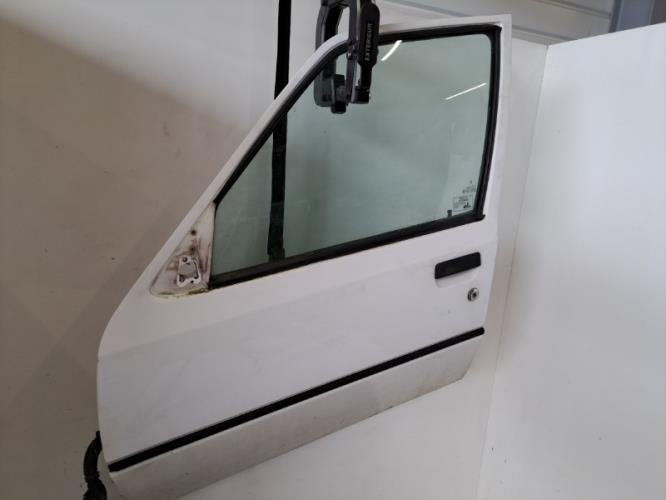 Image Porte avant gauche - PEUGEOT 205