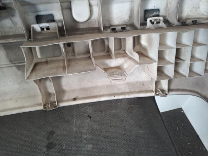 Image Pare choc arriere - RENAULT CLIO 2