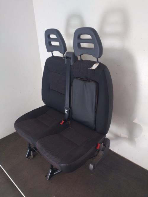 Image Siege avant droit (banquette double) - PEUGEOT BOXER 3