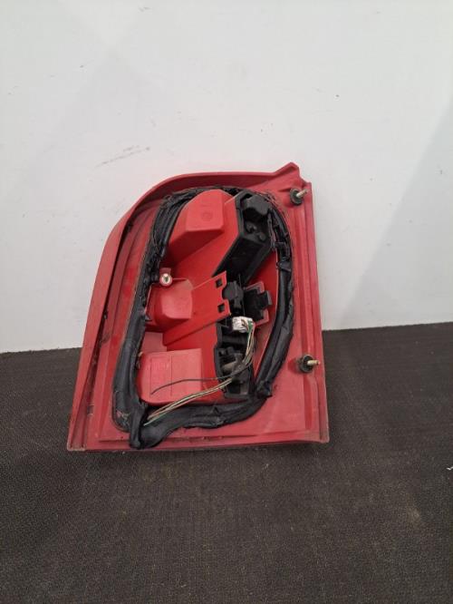 Image Feu arriere principal gauche (feux) - NISSAN MICRA 2