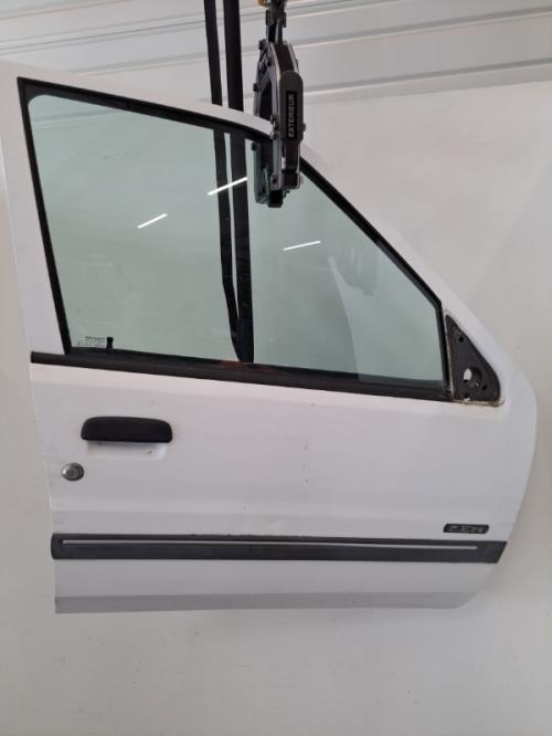 Image Porte avant droit - PEUGEOT 106