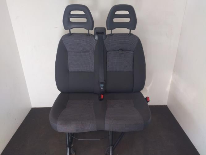 Image Siege avant droit (banquette double) - PEUGEOT BOXER 3