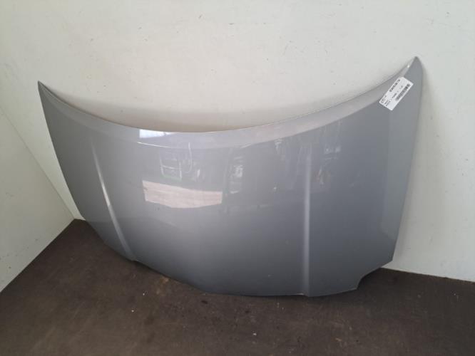 Image Capot - TOYOTA AURIS 1
