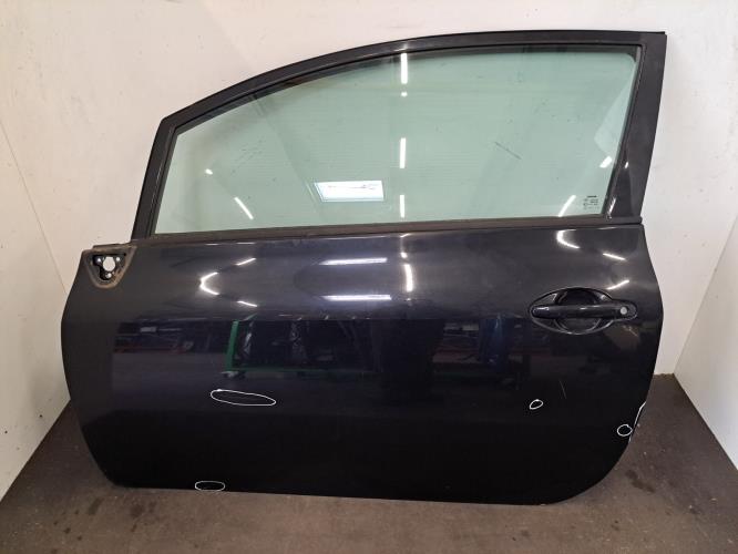 Image Porte avant gauche - TOYOTA AURIS 1