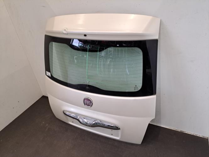 Image Malle/Hayon arriere - FIAT 500 2
