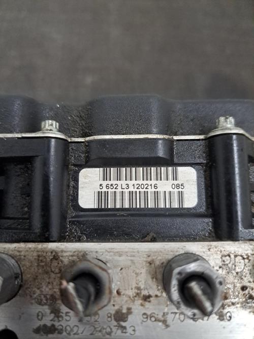 Image Bloc ABS (freins anti-blocage) - PEUGEOT 508 1 SW
