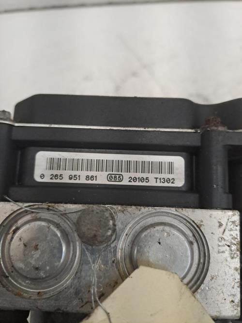 Image Bloc ABS (freins anti-blocage) - CITROEN C4 2