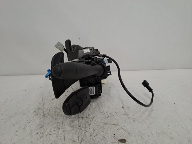 Image Com (Bloc Contacteur Tournant+Commodo Essuie Glace+Commodo Phare) - CITROEN C3 2
