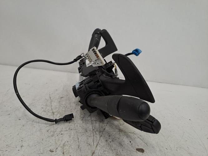 Image Com (Bloc Contacteur Tournant+Commodo Essuie Glace+Commodo Phare) - CITROEN C3 2
