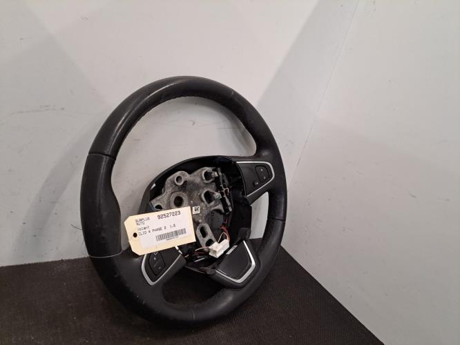 Image Volant - RENAULT CLIO 4