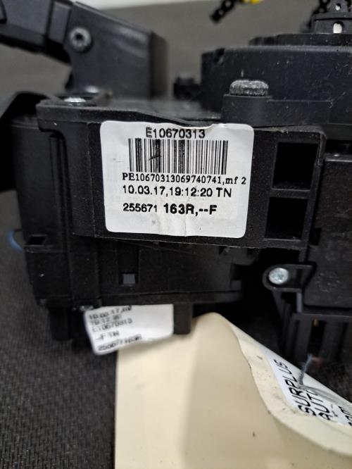 Image Com (Bloc Contacteur Tournant+Commodo Essuie Glace+Commodo Phare) - RENAULT CLIO 4