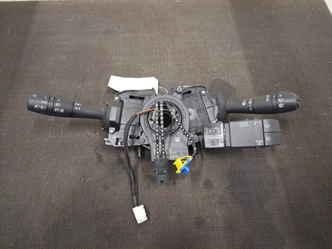 Image Com (Bloc Contacteur Tournant+Commodo Essuie Glace+Commodo Phare) - RENAULT CLIO 4