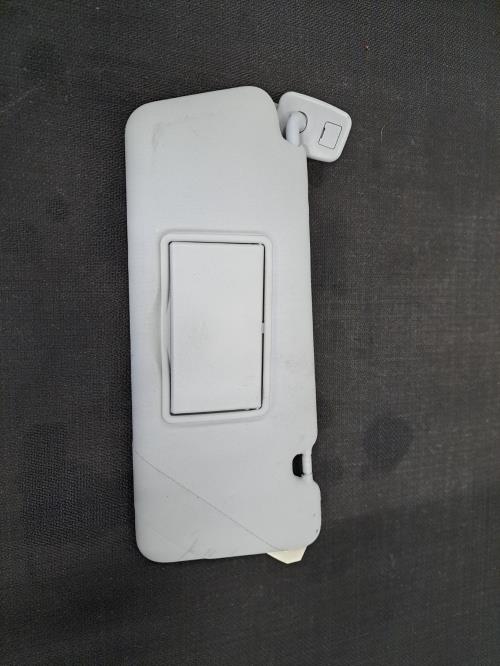 Image Pare soleil gauche - RENAULT CLIO 4