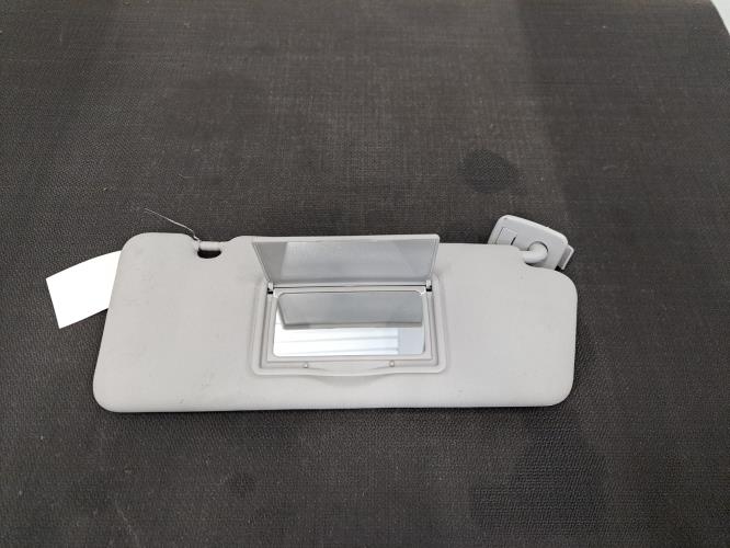 Image Pare soleil droit - RENAULT CLIO 4