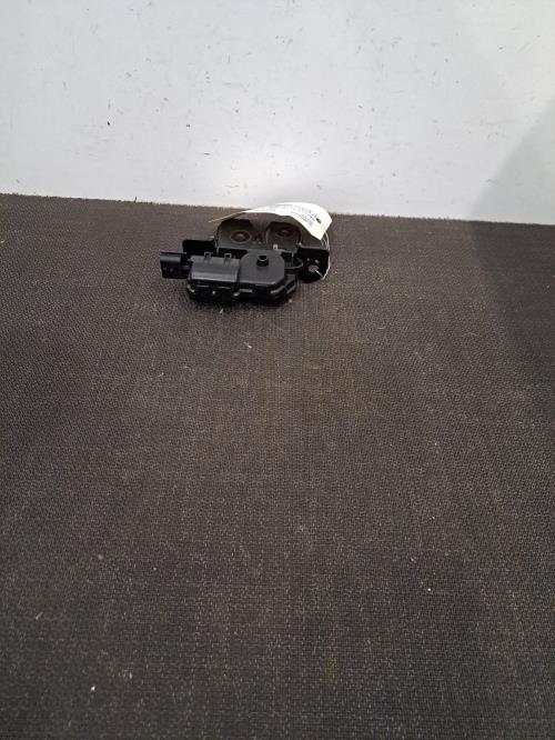 Image Serrure de hayon - RENAULT SCENIC 3