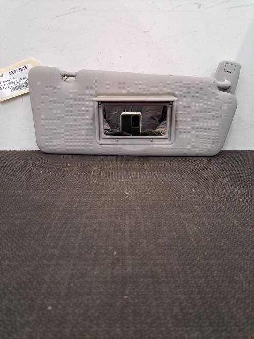 Image Pare soleil droit - RENAULT CLIO 4