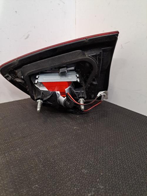 Image Feu arriere secondaire gauche (feux) - RENAULT CLIO 4