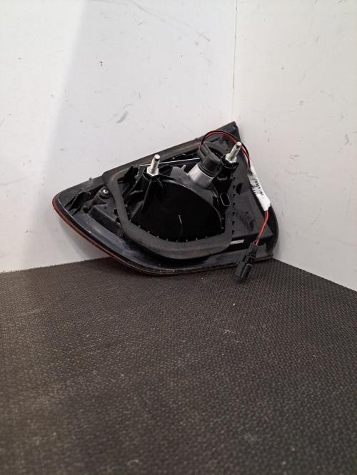 Image Feu arriere secondaire gauche (feux) - RENAULT CLIO 4