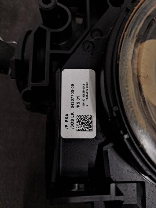 Image Com (Bloc Contacteur Tournant+Commodo Essuie Glace+Commodo Phare) - CITROEN C4 2