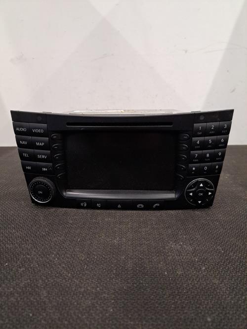 Image Autoradio d'origine - MERCEDES CLASSE CLS 219