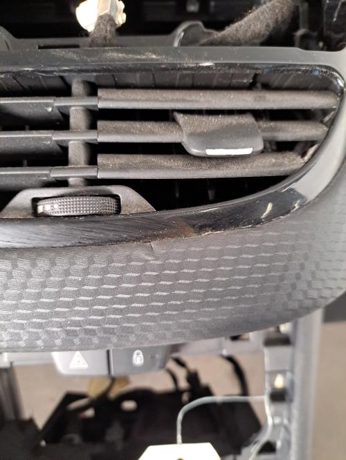 Image Tableau de bord - PEUGEOT 2008 1