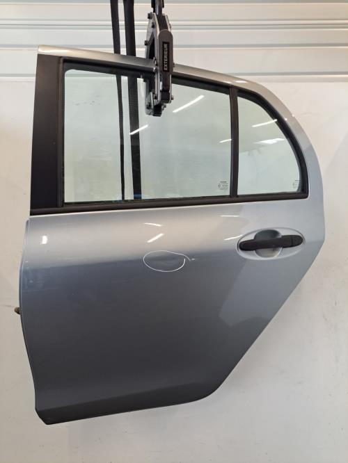Image Porte arriere gauche - TOYOTA YARIS 2