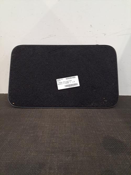 Image Trappe de plancher - RENAULT SCENIC 3