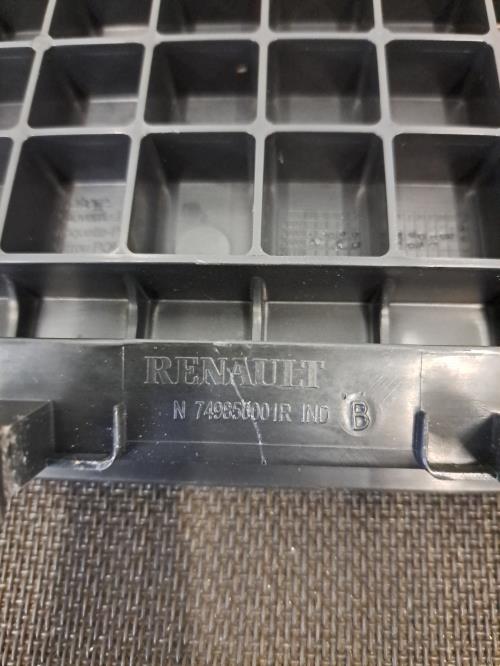 Image Trappe de plancher - RENAULT SCENIC 3