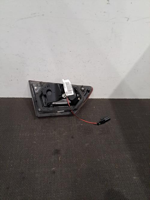 Image Feu arriere secondaire droit (feux) - RENAULT CLIO 4