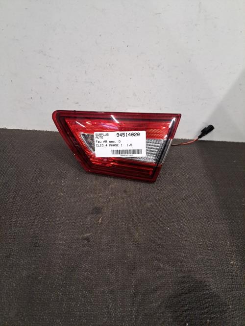 Image Feu arriere secondaire droit (feux) - RENAULT CLIO 4