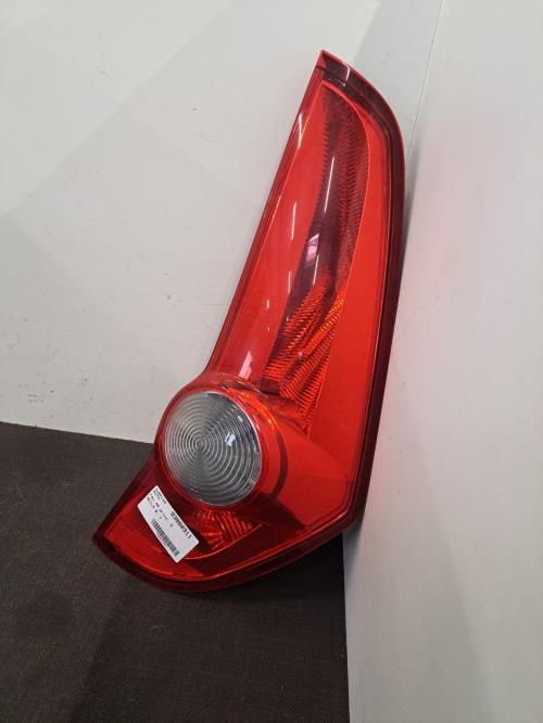 Image Feu arriere principal droit (feux) - OPEL AGILA B