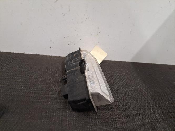 Image Feu diurne avant gauche - RENAULT CLIO 4
