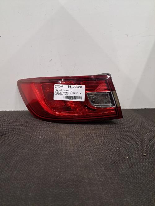 Image Feu arriere principal gauche (feux) - RENAULT CLIO 4