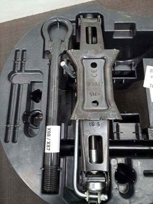 Image Cric (Ensemble depannage) - RENAULT CLIO 4