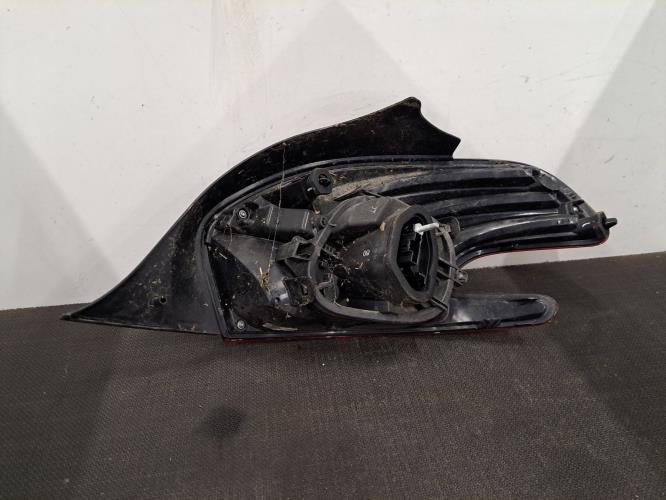 Image Feu arriere principal gauche (feux) - PEUGEOT 208 1