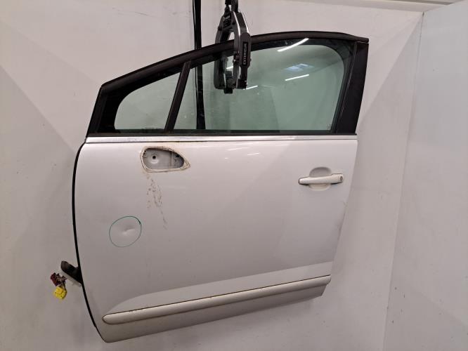 Image Porte avant gauche - PEUGEOT 5008 1