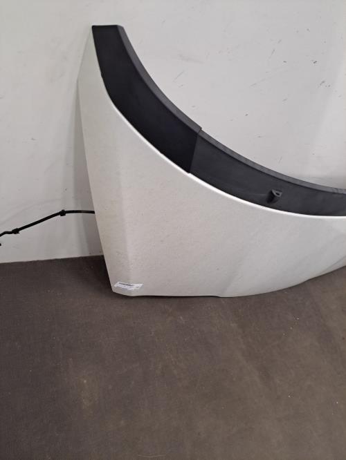Image Capot - PEUGEOT 5008 1