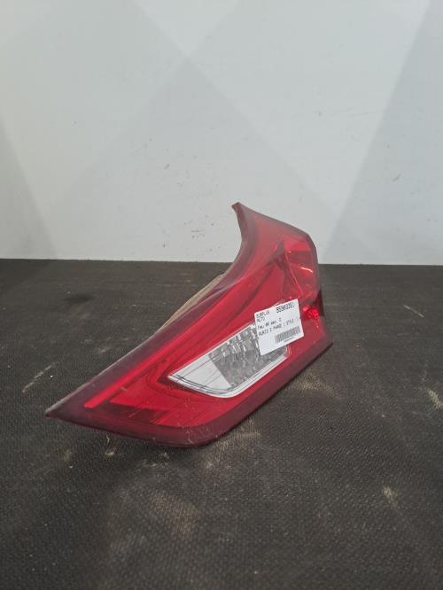 Image Feu arriere secondaire droit (feux) - TOYOTA AURIS 2