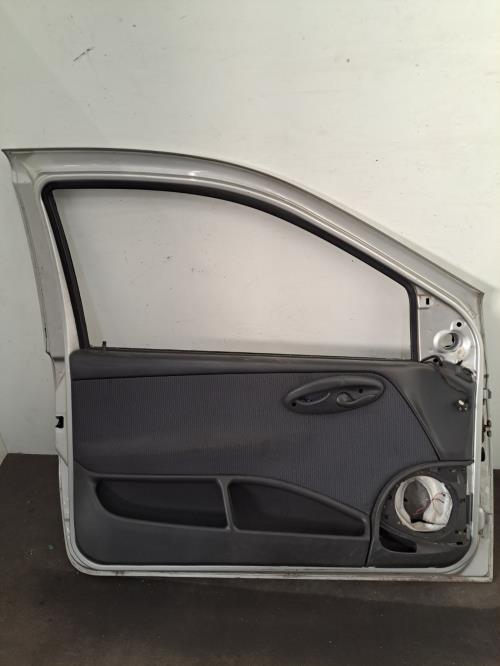 Image Porte avant gauche - FIAT PUNTO 2