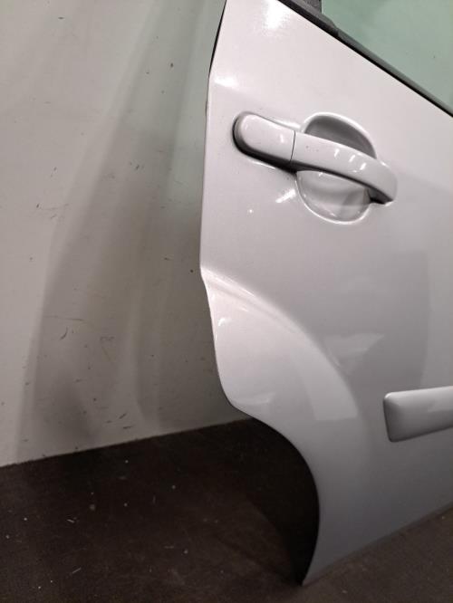 Image Porte arriere droit - FORD FIESTA 5