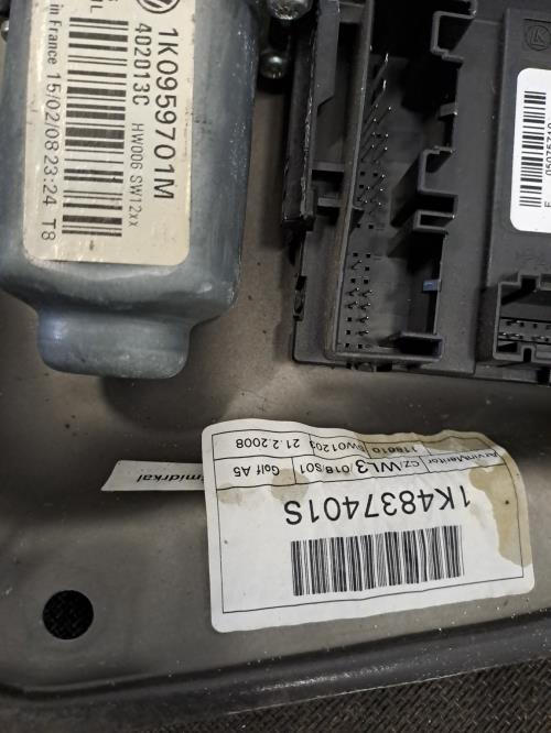 Image Leve vitre electrique avant gauche - VOLKSWAGEN GOLF 5