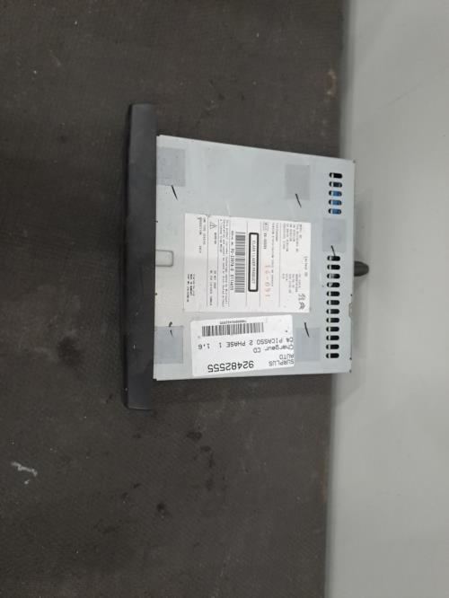 Image Chargeur CD - CITROEN C4 PICASSO 2