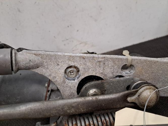 Image Moteur essuie glace avant - TOYOTA AURIS 1