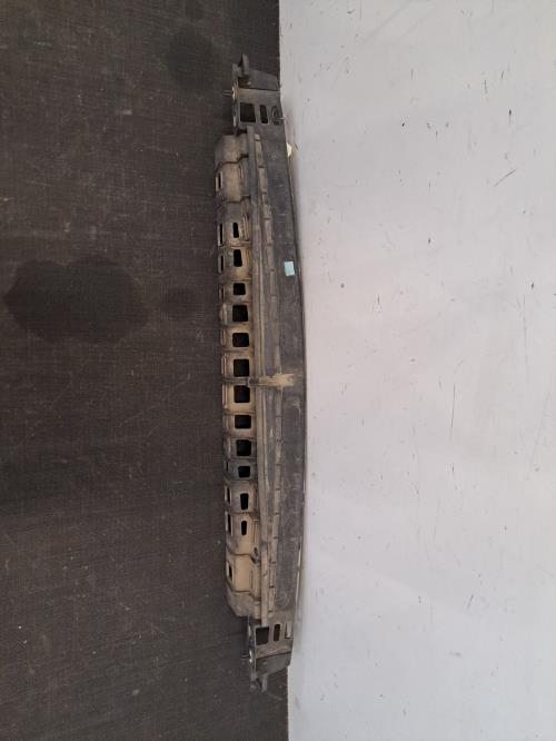 Image Support de pare chocs arriere - PEUGEOT 5008 1