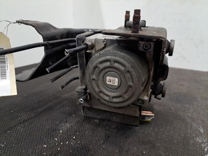 Image Bloc ABS (freins anti-blocage) - PEUGEOT 2008 1