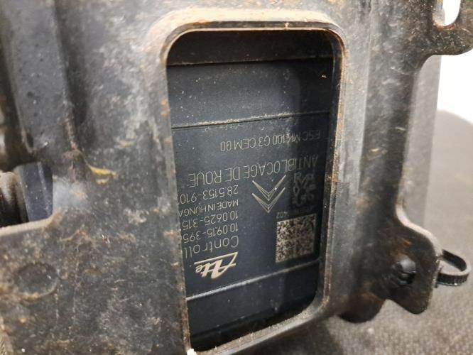 Image Bloc ABS (freins anti-blocage) - PEUGEOT 2008 1