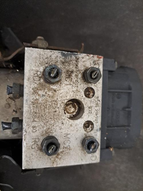 Image Bloc ABS (freins anti-blocage) - CITROEN BERLINGO 1